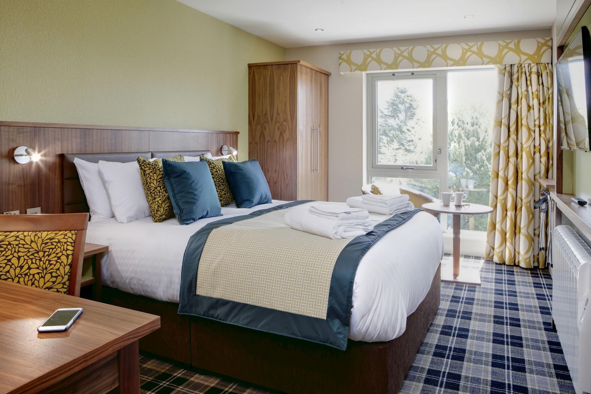 Best Western Plus Pinewood Manchester Airport-Wilmslow Hotel Экстерьер фото
