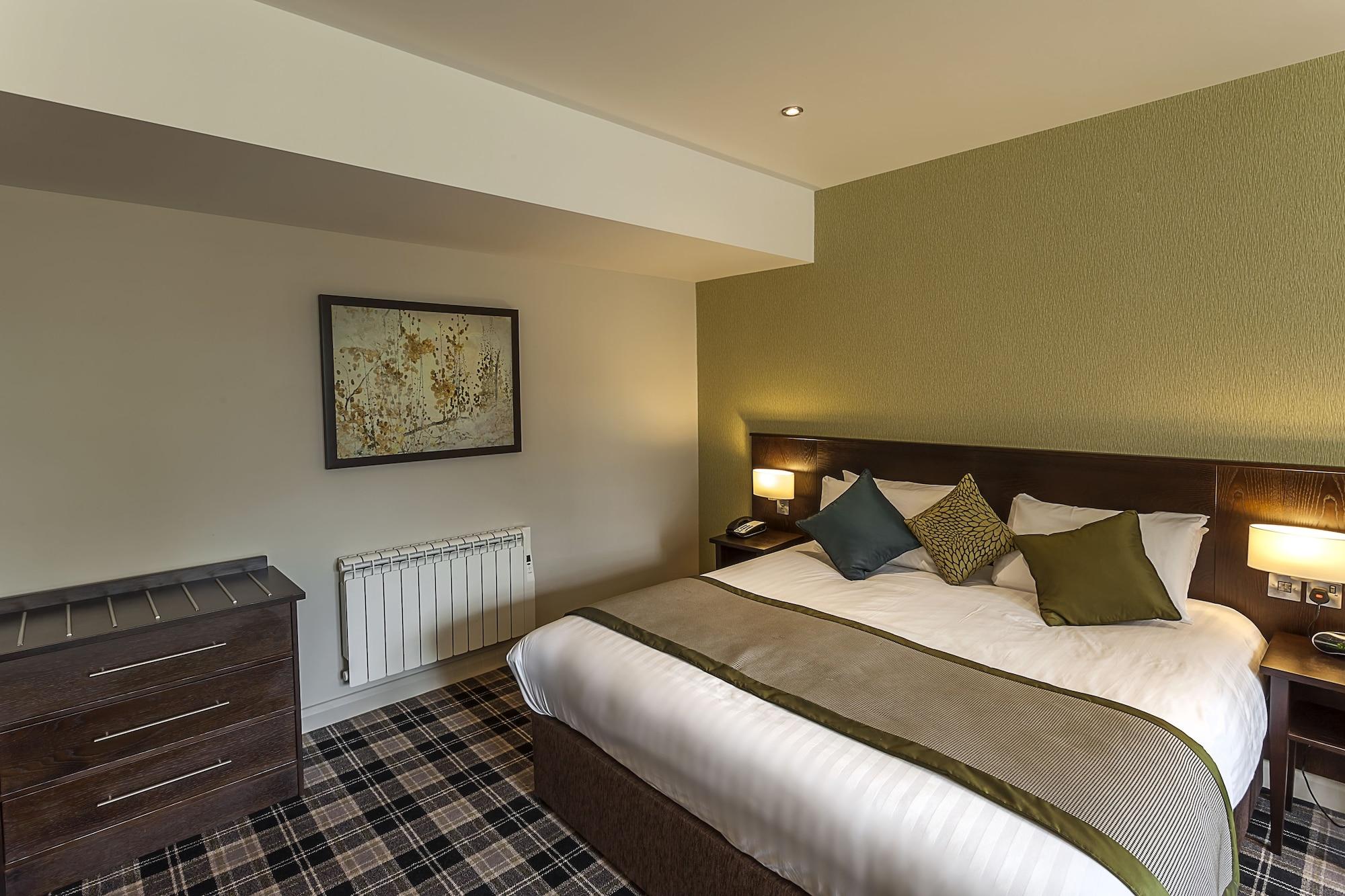 Best Western Plus Pinewood Manchester Airport-Wilmslow Hotel Экстерьер фото