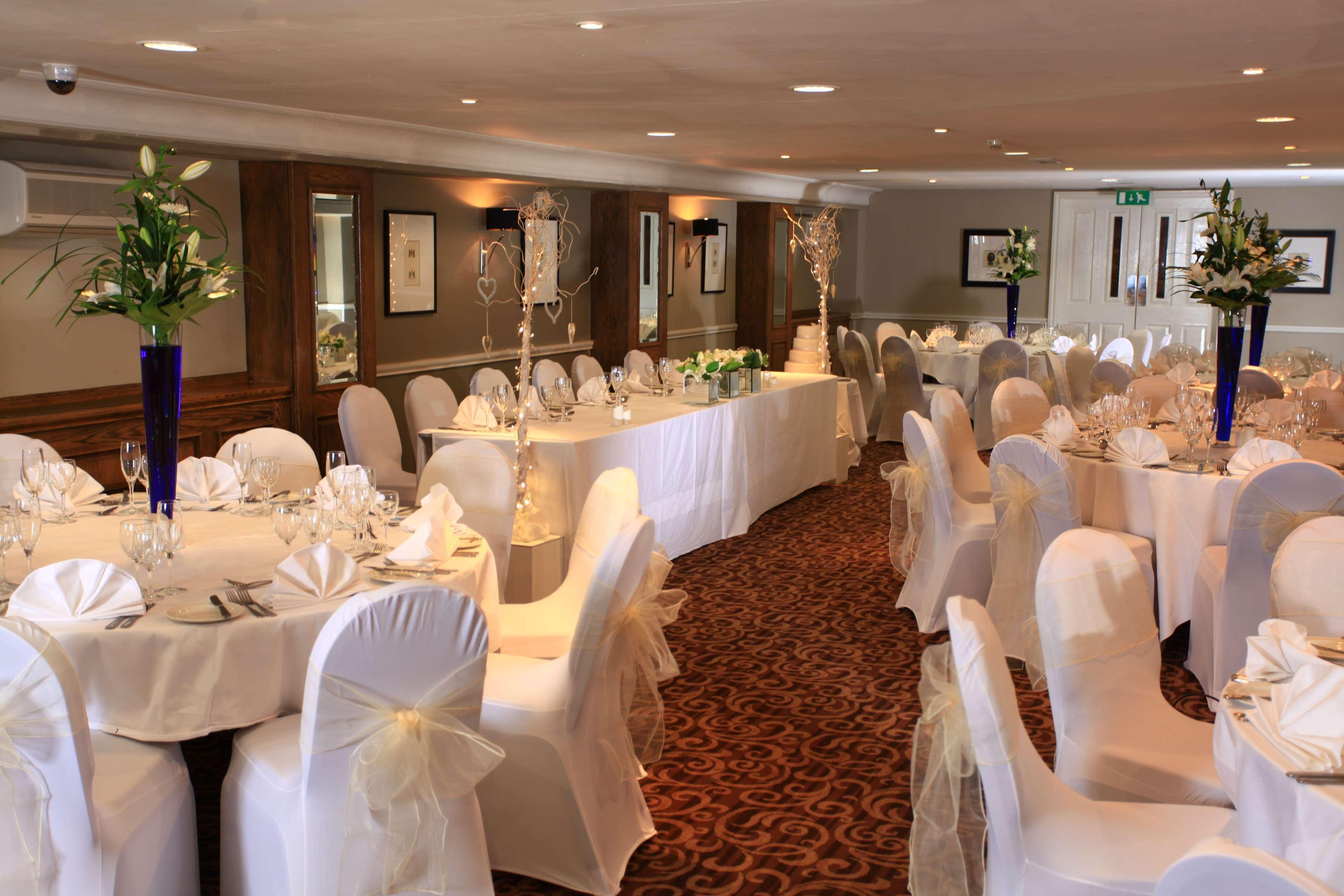 Best Western Plus Pinewood Manchester Airport-Wilmslow Hotel Экстерьер фото