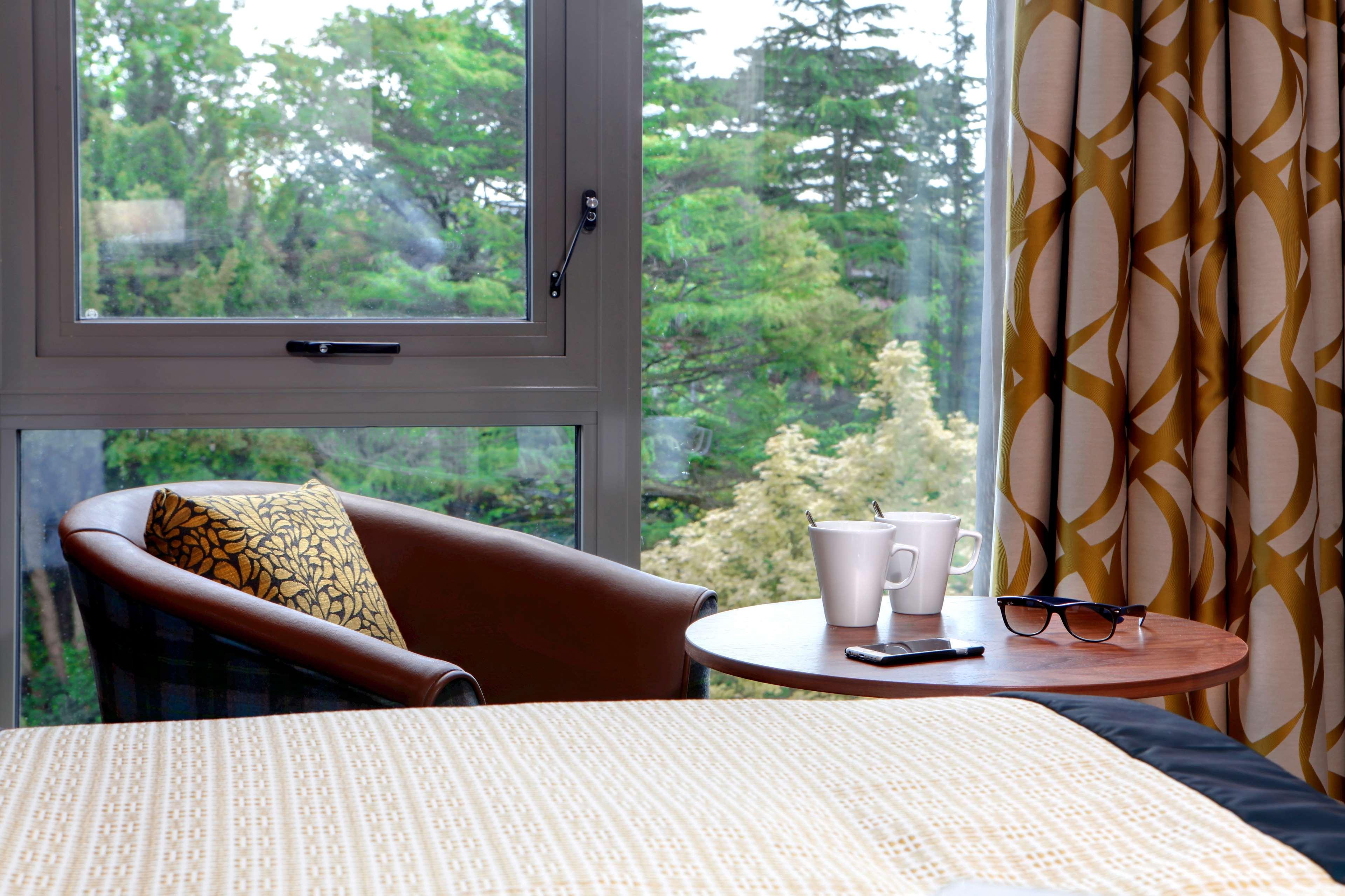 Best Western Plus Pinewood Manchester Airport-Wilmslow Hotel Экстерьер фото